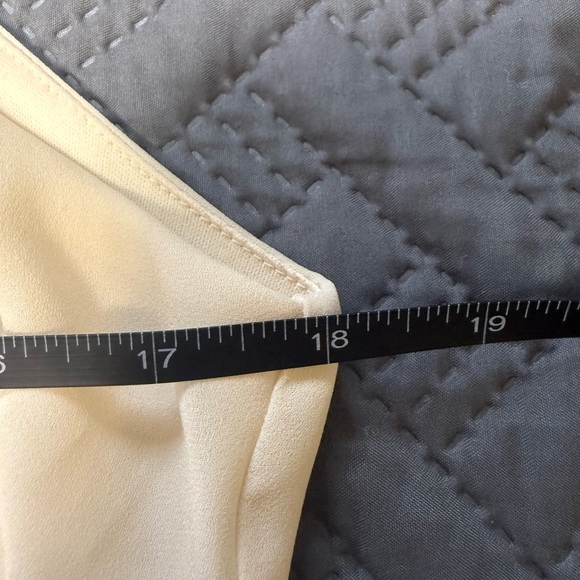 Forever 21 Cream Ivory Backless Mini Dress Women's Size S Sleeveless - Picture 7 of 7